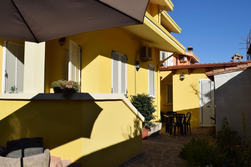 B&B Terre Del Sinis Càbras Exteriör bild
